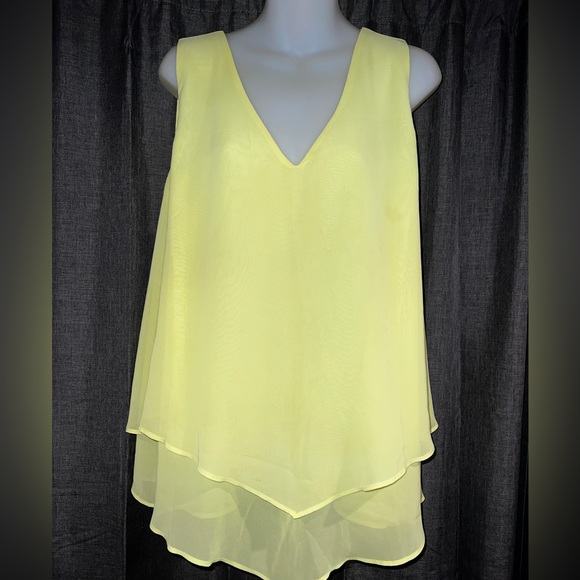torrid Tops - Torrid tank cami bright yellow size 2 multi layer look  V neck front and back